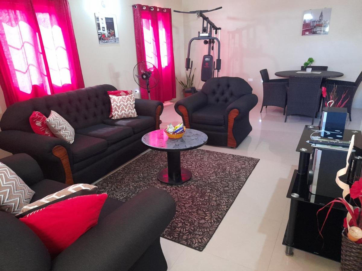 Loodik Vacation Home Brompton Manor Блэк-Ривер Экстерьер фото